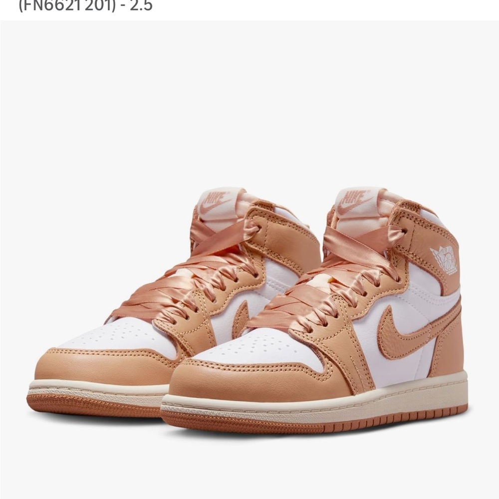 Nike Women's High-Top Sneakers - White and Tan